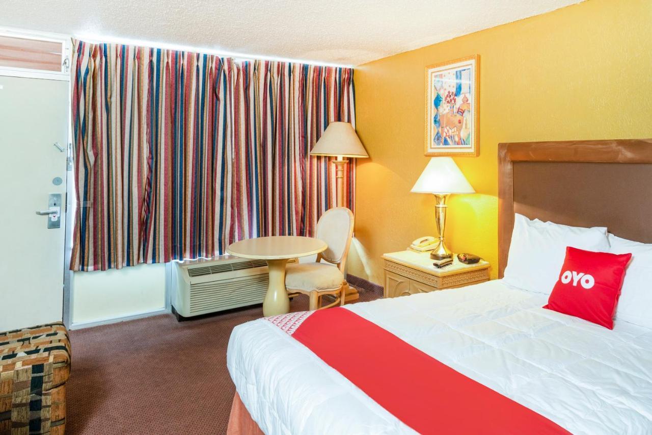Oyo Hotel Guymon Ok Us-64 エクステリア 写真