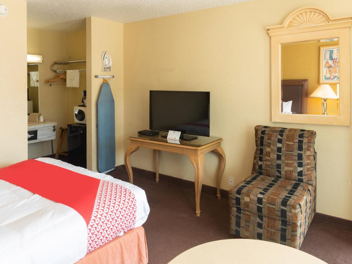 Oyo Hotel Guymon Ok Us-64 エクステリア 写真