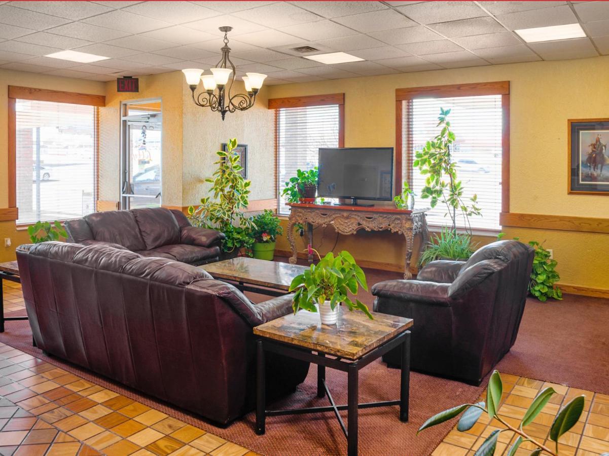 Oyo Hotel Guymon Ok Us-64 エクステリア 写真