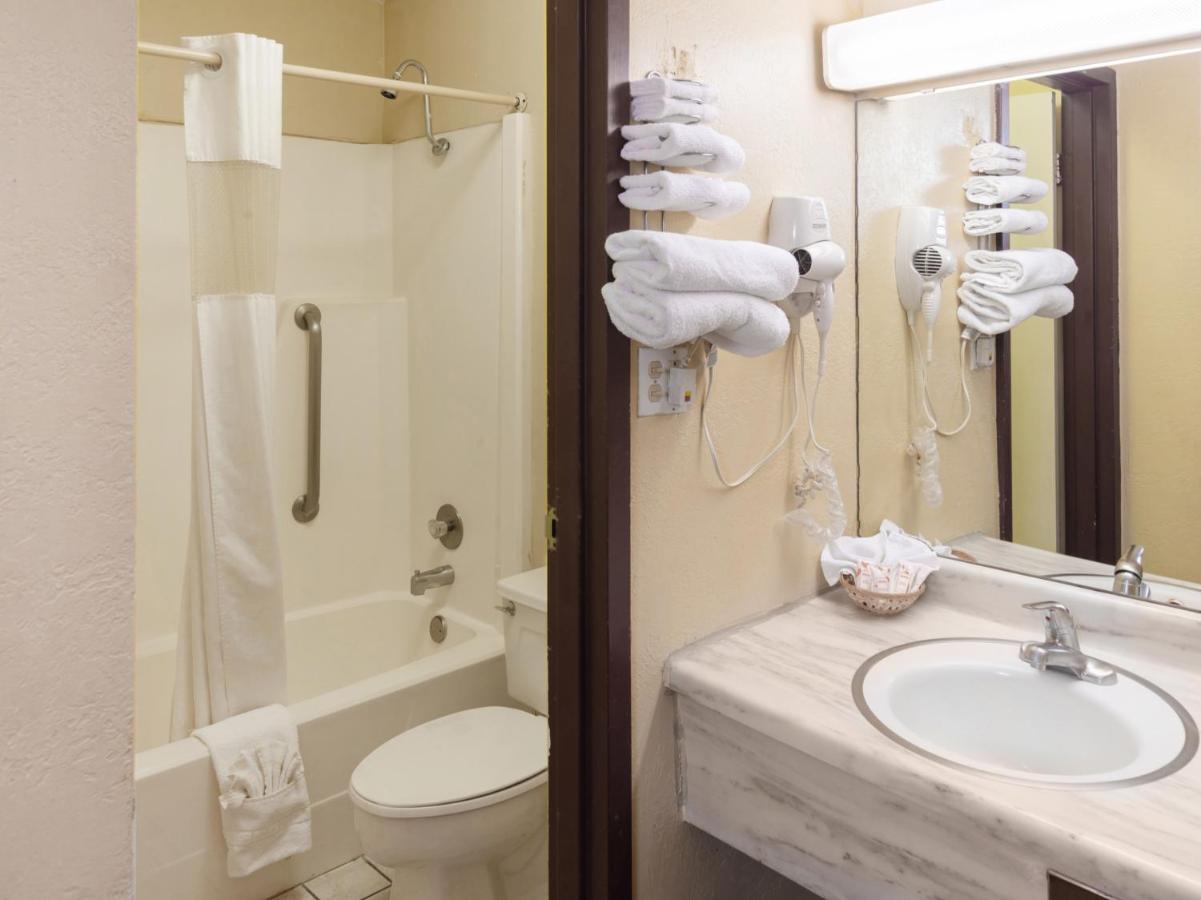 Oyo Hotel Guymon Ok Us-64 エクステリア 写真